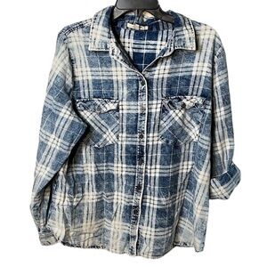 Live 4 Truth Women’s Plaid Button Down Plus Size Shirt